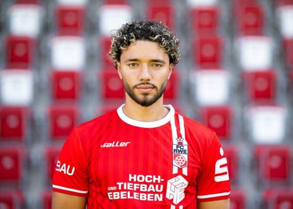 FUSSBALL REGIONALLIGA NORDOST FC ROT WEISS ERFURT - MEDIADAY I MANNSCHAFTSFOTO SAISON 2026-2027 ** NUR FÜR REDAKTIONELLE ZWECKE ** EDITORIAL USE ONLY **<p>16 07 2026-Erfurt: Fussball Regionalliga Nordost MediaDay Mannschaftsfoto Saison 2026-2027 Steigerwaldstadion FC Rot Weiss Erfurt im Foto: Pablo Santana Soares 16 (FC Rot-Weiß Erfurt) ( Deutschland Thueringen Erfurt Copyright: SaschaxFromm *** SOCCER REGIONAL LEAGUE NORTHEAST FC ROT WEISS ERFURT MEDIA DAY I TEAM PHOTO SEASON 2026–2027 ** FOR EDITORIAL PURPOSES ONLY ** EDITORIAL USE ONLY ** July 16, 2026 Erfurt Soccer Regional League Northeast Media Day Team Photo 2026–2027 Season Steigerwaldstadion FC Rot Weiss Erfurt in the photo: Pablo Santana Soares 16 FC Rot Weiss Erfurt Germany Thuringia Erfurt Copyright SaschaxFromm Copyright: SaschaxFromm doc86qtrzovgio107vj4ttc ,EDITORIAL USE ONLY