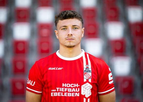 FUSSBALL REGIONALLIGA NORDOST FC ROT WEISS ERFURT - MEDIADAY I MANNSCHAFTSFOTO SAISON 2026-2027 ** NUR FÜR REDAKTIONELLE ZWECKE ** EDITORIAL USE ONLY **<p>16 07 2026-Erfurt: Fussball Regionalliga Nordost MediaDay Mannschaftsfoto Saison 2026-2027 Steigerwaldstadion FC Rot Weiss Erfurt im Foto: Robbie Felßberg 18 (FC Rot-Weiß Erfurt) ( Deutschland Thueringen Erfurt Copyright: SaschaxFromm *** SOCCER REGIONAL LEAGUE NORTHEAST FC ROT WEISS ERFURT MEDIA DAY I TEAM PHOTO SEASON 2026–2027 ** FOR EDITORIAL PURPOSES ONLY ** EDITORIAL USE ONLY ** July 16, 2026 Erfurt Soccer Regional League Northeast Media Day Team Photo 2026–2027 Season Steigerwald Stadium FC Rot Weiss Erfurt in the photo: Robbie Felßberg 18 FC Rot Weiss Erfurt Germany Thuringia Erfurt Copyright SaschaxFromm Copyright: SaschaxFromm doc86qtrzp5odg8b02m1hsq ,EDITORIAL USE ONLY