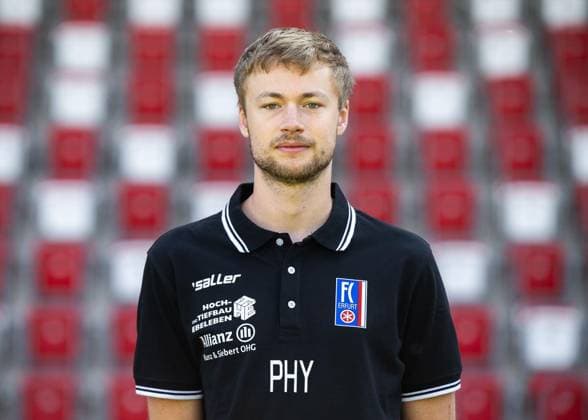 FUSSBALL REGIONALLIGA NORDOST FC ROT WEISS ERFURT - MEDIADAY I MANNSCHAFTSFOTO SAISON 2026-2027 ** NUR FÜR REDAKTIONELLE ZWECKE ** EDITORIAL USE ONLY **<p>16 07 2026-Erfurt: Fussball Regionalliga Nordost MediaDay Mannschaftsfoto Saison 2026-2027 Steigerwaldstadion FC Rot Weiss Erfurt im Foto: Christian von Ahlefeld, Physiotherpeut (FC Rot-Weiß Erfurt) ( Deutschland Thueringen Erfurt Copyright: SaschaxFromm *** SOCCER REGIONAL LEAGUE NORTHEAST FC ROT WEISS ERFURT MEDIA DAY I TEAM PHOTO 2026–2027 SEASON ** FOR EDITORIAL USE ONLY ** EDITORIAL USE ONLY ** July 16, 2026 Erfurt Soccer Northeast Regional League Media Day Team Photo 2026–2027 Season Steigerwald Stadium FC Rot Weiss Erfurt in the photo: Christian von Ahlefeld, Physical Therapist, FC Rot-Weiss Erfurt, Germany, Thuringia, Erfurt. Copyright SaschaxFromm Copyright: SaschaxFromm doc86qtrv1dv421gkvlni7i ,EDITORIAL USE ONLY