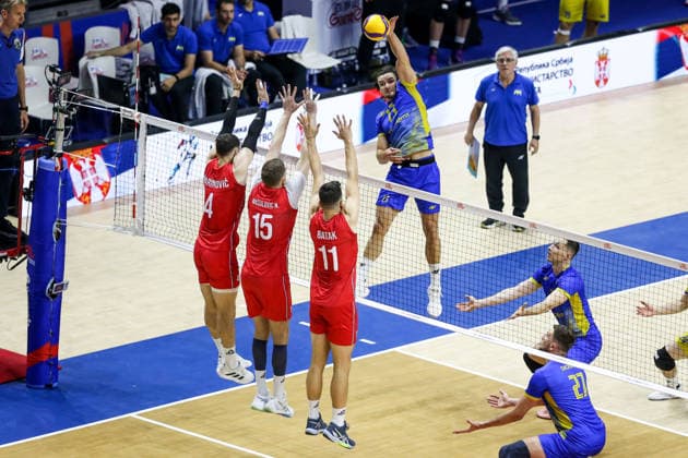 Serbia v Ukraine - Men s Volleyball Nations League BELGRADE, SERBIA - JULY 16: Luka Marinovic (4), Nemanja Masulovic (15) and Aleksandar Batak (11) of Serbia in action against Dmytro Yanchuk (8) of Ukraine during the Men s Volleyball Nations League match between Serbia and Ukraine in Belgrade, Serbia, on July 16, 2026. Filip Stevanovic Anadolu Belgrade Serbia. Editorial use only. Please get in touch for any other usage.  Copyright: x2026xAnadoluxFilipxStevanovicx