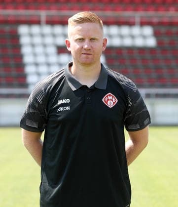 FC Würzburger Kickers; 3.Liga, Porträttermin 2026 2027, Co-Trainer Nicolas Masetzky (FC Würzburger Kicker); 3.Liga, Porträttermin 2026 2027 Würzburg AKON ARENA Bayern Deutschland *** FC Würzburger Kickers, 3rd Division, Photo Shoot 2026–2027, Team Photo with Assistant Coach Nicolas Masetzky, FC Würzburger Kickers, 3rd Division, Photo Shoot 2026–2027, Würzburg, AKON ARENA, Bavaria, Germany
