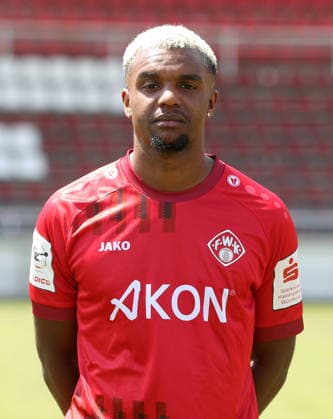 FC Würzburger Kickers; 3.Liga, Porträttermin 2026 2027, Nathan de Medina (FC Würzburger Kickers); 3.Liga, Porträttermin 2026 2027 Würzburg AKON ARENA Bayern Deutschland *** FC Würzburger Kickers, 3rd Division, Photo Shoot 2026–2027, Team Photo: Nathan de Medina, FC Würzburger Kickers, 3rd Division, Photo Shoot 2026–2027, Würzburg, AKON ARENA, Bavaria, Germany
