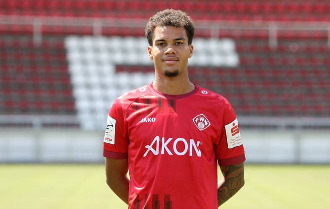 FC Würzburger Kickers; 3.Liga, Porträttermin 2026 2027, Jermain Nischalke (FC Würzburger Kickers); 3.Liga, Porträttermin 2026 2027 Würzburg AKON ARENA Bayern Deutschland *** FC Würzburger Kickers, 3rd Division, Photo Shoot 2026–2027, Team Photo: Jermain Nischalke; FC Würzburger Kickers, 3rd Division, Photo Shoot 2026–2027; Würzburg, AKON ARENA, Bavaria, Germany