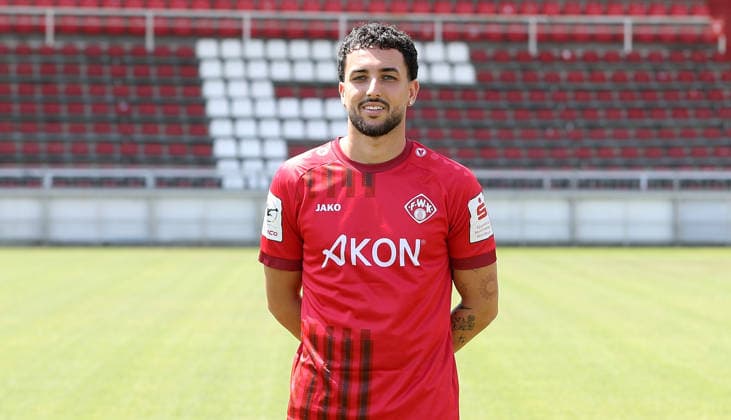 FC Würzburger Kickers; 3.Liga, Porträttermin 2026 2027, Dion Berisha (FC Würzburger Kickers); 3.Liga, Porträttermin 2026 2027 Würzburg AKON ARENA Bayern Deutschland *** FC Würzburger Kickers, 3rd Division, Photo Shoot 2026–2027, Team Photo: Dion Berisha, FC Würzburger Kickers, 3rd Division, Photo Shoot 2026–2027, Würzburg, AKON ARENA, Bavaria, Germany