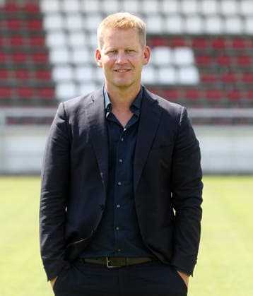 FC Würzburger Kickers; 3.Liga, Porträttermin 2026 2027, Vorstandsvorsitzender Andre Herber (FC Würzburger Kickers); 3.Liga, Porträttermin 2026 2027 Würzburg AKON ARENA Bayern Deutschland *** FC Würzburger Kickers, 3rd Division, Photo Shoot 2026–2027, Team Photo; Chairman Andre Herber, FC Würzburger Kickers, 3rd Division, Photo Shoot 2026–2027, Würzburg, AKON ARENA, Bavaria, Germany