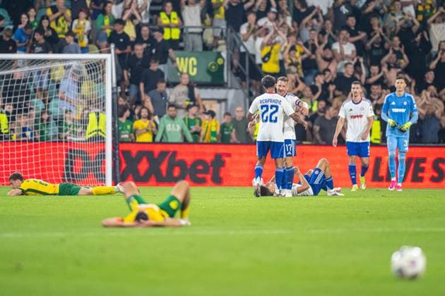 Hajduk Split players a win celebrates during UEFA Europa league quali match - MSK Zilina - Hajduk Split, 16. july 2026 , Stadium pod Dubnom, Zilina, Slovakia Copyright: xMICHALxFAJT,ZOSPORTU.SKx MAR_8728