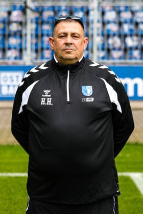 Zeugwart Heiko Horner, 1. FC Magdeburg - 2. Fussball Bundesliga Porträttermin 2. BL 2026 2027 offizieller Fototermin 1. FC Magdeburg in der Avnet Arena in Magdeburg - Porträt, Portrait, Einzelbild, Deutschland, Fussball, Maenner, GER, 16.07.2026 *** Equipment Manager Heiko Horner, 1. FC Magdeburg, 2. Bundesliga, portrait session, 2026–2027 season, official photo shoot, 1. FC Magdeburg at the Avnet Arena in Magdeburg, portrait, individual photo, Germany, soccer, Men, GER, July 16, 2026 Christian Schroedter