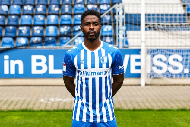 Daniel Heber, 1. FC Magdeburg - 2. Fussball Bundesliga Porträttermin 2. BL 2026 2027 offizieller Fototermin 1. FC Magdeburg in der Avnet Arena in Magdeburg - Porträt, Portrait, Einzelbild, Deutschland, Fussball, Maenner, GER, 16.07.2026 *** Daniel Heber, 1 FC Magdeburg, 2nd Bundesliga, Portrait Session, 2026–2027 Season, Official Photo Session for 1 FC Magdeburg at the Avnet Arena in Magdeburg, Portrait, Single Image, Germany, Soccer, Men, GER, July 16, 2026 Christian Schroedter