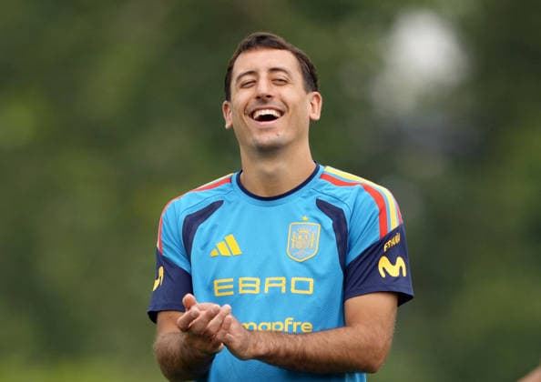 Football: 2026 World Cup Mikel Oyarzabal of Spain smiles during a team training in East Hanover, New Jersey, on July 16, 2026, ahead of the football World Cup final against Argentina on July 19.  A14AA0005623511P
