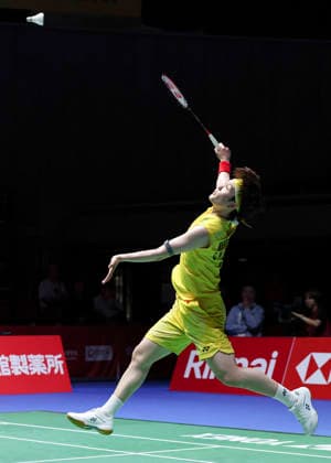 (260717) -- TOKYO, July 17, 2026 -- Wang Zhiyi hits a return during the women s singles quarterfinal match between Wang Zhiyi of China and Putri Kusuma Wardani of Indonesia at the Japan Badminton Open 2026 in Tokyo, Japan, July 17, 2026. ) (SP)JAPAN-TOKYO-BADMINTON-JAPAN OPEN 2026-WOMEN S SINGLES-QUARTERFINALS YuexChenxing 