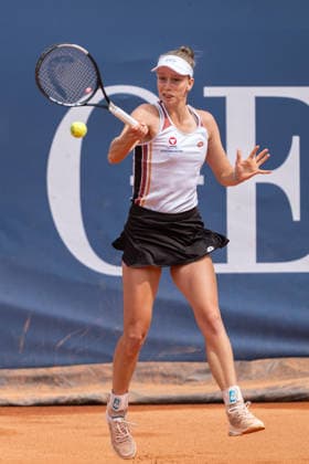 TENNIS - WTA, Tennis Damen Generali Open Ladies Kitzbuehel KITZBUEHEL,AUSTRIA,17.JUL.26 - TENNIS - WTA Tour, Generali Open Ladies Kitzbuehel. Image shows Sinja Kraus (AUT).  GEPAxpictures xJulioxArellano