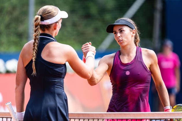 TENNIS - WTA, Tennis Damen Generali Open Ladies Kitzbuehel KITZBUEHEL,AUSTRIA,17.JUL.26 - TENNIS - WTA Tour, Generali Open Ladies Kitzbuehel. Image shows Jeline Vandromme (BEL) and Julia Grabher (AUT).  GEPAxpictures xJulioxArellano