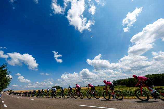 Tour de France 2026 Stage 13 BELFORT, FRANCE - JULY 17 : Illustration picture of the peloton during stage 13 of the 113rd edition of Tour de France an UCI World Tour 2.UWT cycling road race stage for Men Elite of 205 km with start in Dole and finish in Belfort on July 17, 2026 in Belfort, France, 17 07 2026 Belfort France  Copyright: xLucaxBettinix