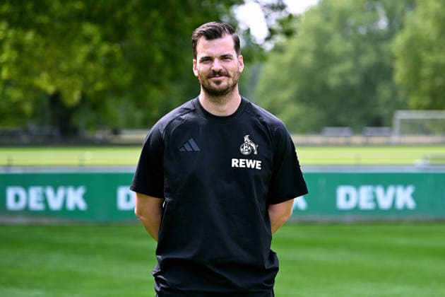 Max Weuthen (Athletiktrainer); 1. FC Köln; 1.BL, Porträttermin 2026 2027 *** Max Weuthen, Strength and Conditioning Coach, 1. FC Köln, Bundesliga 1, Photo Shoot 2026–2027