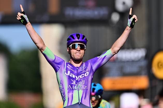 Tour de France 2026 Stage 13 BELFORT, FRANCE - JULY 17 : Schmid Mauro (SUI) of Team Jayco AlUla celebrating his victory during stage 13 of the 113rd edition of Tour de France an UCI World Tour 2.UWT cycling road race stage for Men Elite of 205 km with start in Dole and finish in Belfort on July 17, 2026 in Belfort, France, 17 07 2026 Belfort France  Copyright: xPeterxDexVoechtx