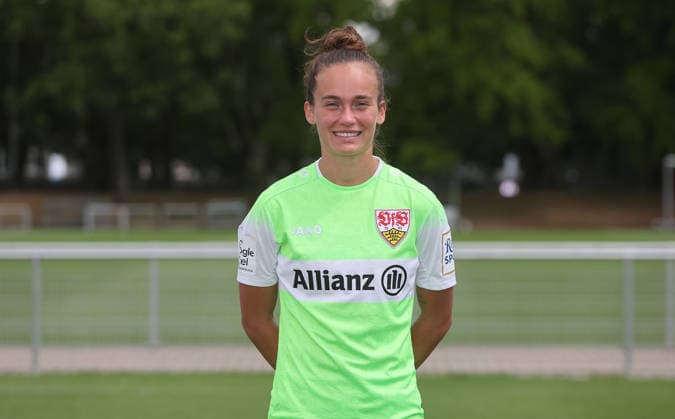 BAU Stuttgart , Kiara Beck; VfB Stuttgart Frauen ; 1.BL Frauen, Porträttermin 2026 2027, *** BAU Stuttgart, Kiara Beck, VfB Stuttgart Women s 1st Team (Women s Bundesliga), Photo Shoot 2026–2027,