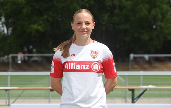 BAU Stuttgart , Laura Carollo ; VfB Stuttgart Frauen ; 1.BL Frauen, Porträttermin 2026 2027, *** BAU Stuttgart, Laura Carollo, VfB Stuttgart Women s 1st Team (Women s Bundesliga), Photo Shoot 2026–2027,