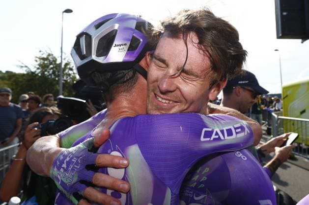 Swiss Mauro Schmid of Team Jayco AlUla celebrates with his team after winning stage 13 of the 2026 Tour de France cycling race, a stage of 205km from Dole to Belfort, on Friday 17 July 2026. The 113th edition of the Tour de France starts on Saturday 4 July in Barcelona, Spain, and will finish in Paris, France on the 26th of July. POOLxLUCAxBETTINI  x181359551x