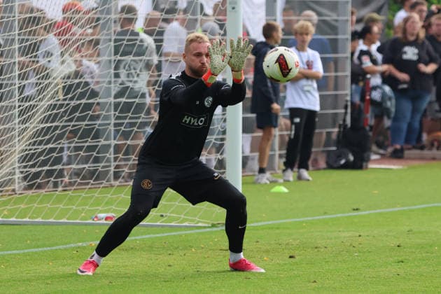 17.07.2026, Fussball, Herren, Testspiel, Saison 2026 2027, SV 07 Elversberg - FC Viktoria Köln, Nicolas Kristof (SV 07 Elversberg) Überherrn-Felsberg Rasenplatz Felsberg Saarland Deutschland (DEU) *** July 17, 2026, Soccer, Men s, Friendly Match, 2026–2027 Season, SV 07 Elversberg vs. FC Viktoria Köln, Nicolas Kristof, SV 07 Elversberg, Überherrn, Felsberg, Grass Field, Felsberg, Saarland, Germany, DEU Copyright: xSebastianxBachx