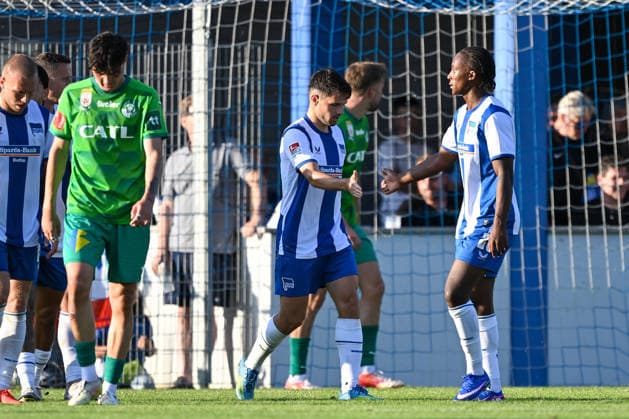 SOCCER - Wattens vs Hertha, test match KUNDL,AUSTRIA,17.JUL.26 - SOCCER - ADMIRAL Bundesliga, 2. DFL, 2. Deutsche Bundesliga, WSG Tirol vs Hertha BSC Berlin, test match. Image shows the rejoicing of Josip Brekalo and Jelani Ndi (Hertha).  GEPAxpictures xDanielxSchoenherr