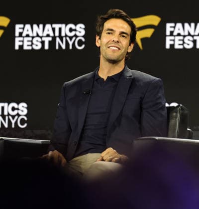 July 17, 2026, New York, New York, USA: Soccer legend Kaka during Fanatics Fest at the Jacob Javitz Center on Friday, July 17, 2026; New York, New York, USA. NY: Fanatics Fest  - ZUMAs325 20260717_zsp_s325_045 Copyright: xJessxStilesx