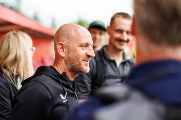 MAINZ, GERMANY - JULY 17: Head Coach Thorsten Lieberknecht (1. FC Kaiserslautern) is speaking with members of the press after the exhibition game between 1. FSV Mainz 05 vs. 1. FC Kaiserslautern at Bruchweg Stadium in preparation for the Bundesliga season 2026 27 on July 17, 2026 in Mainz, Germany. DFL REGULATIONS PROHIBIT ANY USE OF PHOTOGRAPHS AS IMAGE SEQUENCES AND OR QUASI-VIDEO. Rhineland-Palatinate Germany Copyright: xStephanxHahnex