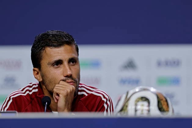 July 17, 2026, New York, New York, United States: Rodri of the Spain speaks during the press conference, PK, Pressekonferenz of Spain two days ahead of the FIFA World Cup, WM, Weltmeisterschaft, Fussball 2026 final match between Spain and Argentina at Javits Center in New York, United States on July 17, 2026. Photo: DiaEsportivo New York United States - ZUMAh208 20260717_zsp_h208_002 Copyright: xHeulerxAndreyx