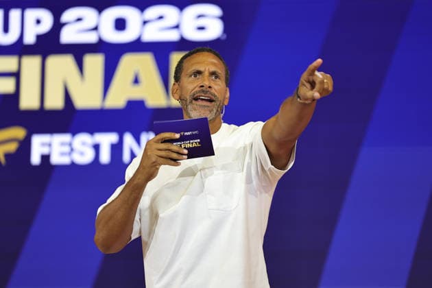 July 17, 2026, New York, New York, USA: Retired soccer star Rio Ferdinand during a special FIFA World Cup, WM, Weltmeisterschaft, Fussball Final press conference, PK, Pressekonferenz event at Fanatics Fest at the Jacob Javitz Center on Friday, July 17, 2026; New York, New York, USA. New York USA - ZUMAs325 20260717_zsp_s325_080 Copyright: xJessxStilesx