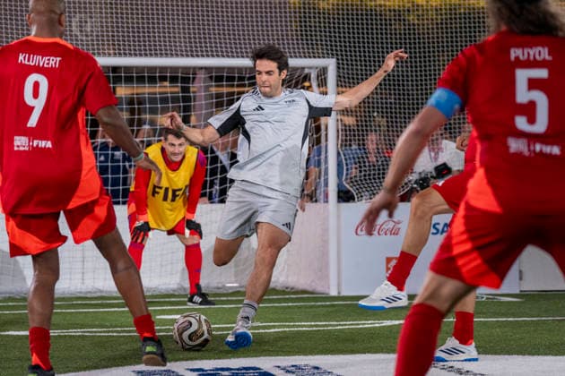 Kaka (C), a former Brazilian soccer player, kicks a ball during a Soccer Legends event at the 2026 FIFA World Cup, WM, Weltmeisterschaft, Fussball Fan Fest at Rockefeller Center in New York, USA, 17 July 2026. Soccer Legends in New York !ACHTUNG: NUR REDAKTIONELLE NUTZUNG!  Copyright: xÁngelxColmenaresx AME360 20260718-55020926744_1