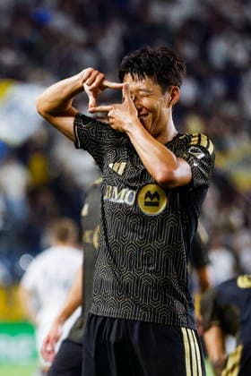 Major League Soccer - Los Angeles Football Club vs LA Galaxy LAFC forward Son Heung-min celebrates after scoring a goal during a Major League Soccer MLS, Fussball Herren, USA match between Los Angeles Football Club (LAFC) and the LA Galaxy at Dignity Health Sports Park in Carson, California, USA, 17 July 2026. CARSON CALIFORNIA United States  Copyright: xCHRISxTORRESx