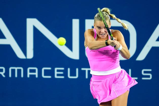 Vanda Pharmaceuticals Athens Open - Day 5 Sara Bejlek of the Czech Republic plays against Clara Tauson of Denmark during their quarterfinal match at the 2026 Vanda Pharmaceuticals Athens Open Women s tennis tournament at the Athens Olympic Tennis Centre in Athens, Greece. Athens Athens Greece  Copyright: xOwenxHammondx originalFilename:hammond-2026vand260717_npTQU.jpg