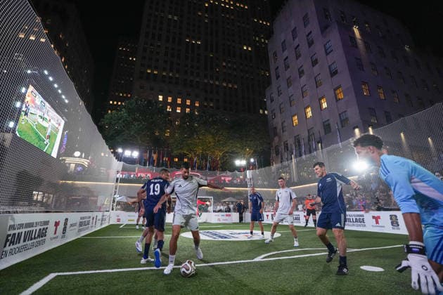 (260718) -- NEW YORK, July 18, 2026 -- Serbian tennis player Novak Djokovic (2nd L) competes during a FIFA Legends Cup match held ahead of the final match between Argentina and Spain at the 2026 FIFA World Cup, WM, Weltmeisterschaft, Fussball at Rockefeller Center in New York, the United States, July 17, 2026. ) (SP)U.S.-NEW YORK-FOOTBALL-FIFA WORLD CUP-LEGENDS CUP HuangxZongzhi 