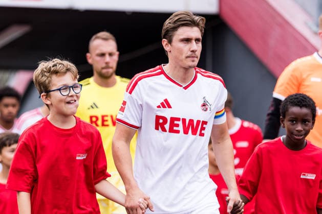 COLOGNE, GERMANY - JULY 18: Alessio Castro-Montes (1. FC Koeln, 17) wearing the captains band walking in with the mascots before the first friendly game of season 2026 27 between 1. FC Koeln vs FC Rheinsued Koeln at Suedstadion on July 18, 2026 in Cologne, Germany. North Rhine Westphalia Germany Copyright: xSteffiexWunderlx