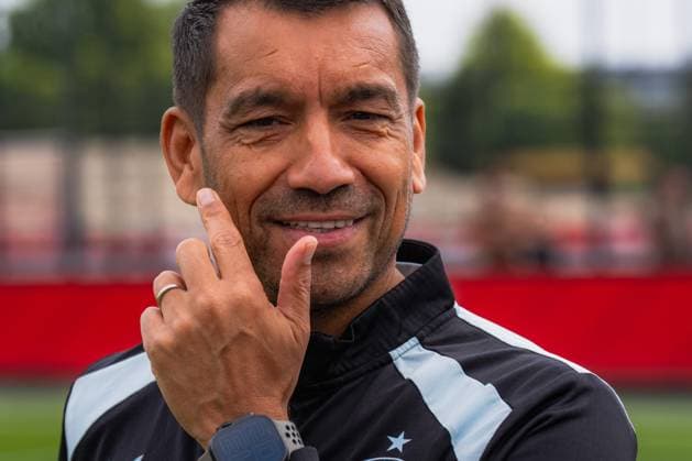 ROTTERDAM, 17-07-2026, Sportpark Varkenoord , Pre-season friendly Feyenoord - Sporting Charleroi , Season 2026 2027 , Picture shows Feyenoord head coach Giovanni van Bronckhorst Feyenoord - Sporting Charleroi  x205084736x Copyright: