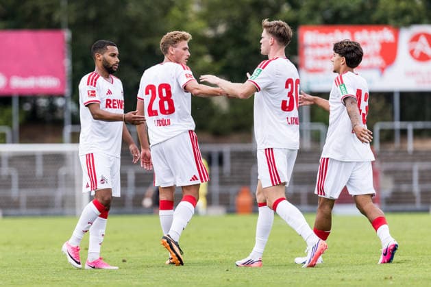 COLOGNE, GERMANY - JULY 18: Marius Buelter (Bülter, Bulter, 1. FC Koeln, 30) celebrates scoring the 3:0 goal with his teammates during the first friendly game of season 2026 27 between 1. FC Koeln vs FC Rheinsued Koeln at Suedstadion on July 18, 2026 in Cologne, Germany. North Rhine Westphalia Germany Copyright: xSteffiexWunderlx