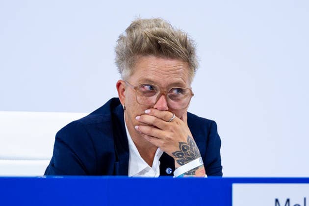 18.07.2026, Mitgliederversammlung 2026 des FC Schalke 04 in der Veltins Arena. Aufsichtsrat Melanie Illburger (FC Schalke 04). Gelsenkirchen Veltins Arena NRW Deutschland xRHR-FOTO DEx *** July 18, 2026, FC Schalke 04 2026 General Meeting at the Veltins Arena; Supervisory Board Member Melanie Illburger; FC Schalke 04; Gelsenkirchen; Veltins Arena; North Rhine-Westphalia; Germany; xRHR; PHOTO: DEx Copyright: DennisxEwert RHR-FOTOx RHR-FOTO DE
