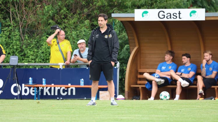 18.07.2026, xrekx, Fussball Testspiel, SV Sandhausen - 1. FC Saarbruecken v.l. Argirios Giannikis Trainer (1.FC Saarbruecken) (DFL DFB REGULATIONS PROHIBIT ANY USE OF PHOTOGRAPHS as IMAGE SEQUENCES and or QUASI-VIDEO) Lautenbach *** July 18, 2026, xrekx, soccer friendly match, SV Sandhausen vs. 1. FC Saarbrücken, Argirios Giannikis, coach of 1. FC Saarbrücken. DFL and DFB regulations prohibit any use of photographs as image sequences and or quasi-video. Lautenbach