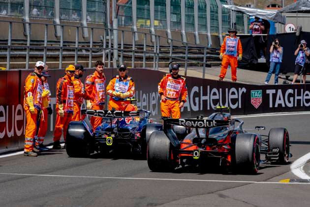 SPA - Formula 1 driver Isack Hadjar of Oracle Red Bull Racing stalled his car at the end of the pit lane during the Formula 1 Belgium at Spa Francorchamps on July 18, 2026 in Spa, Belgium. (Photo by DeFodi Images) - *** SPA Formula 1 driver Isack Hadjar of Oracle Red Bull Racing stalled his car at the end of the pit lane during the Formula 1 Belgian Grand Prix at Spa-Francorchamps on July 18, 2026, in Spa, Belgium. Photo by DeFodi Images