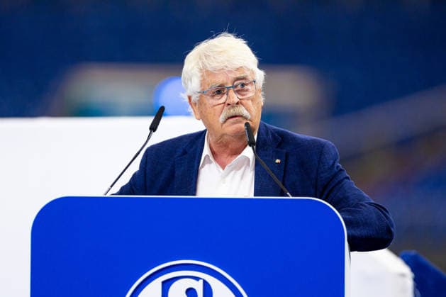 18.07.2026, Mitgliederversammlung 2026 des FC Schalke 04 in der Veltins Arena. Ehemaliges Mitglied des Europäischen Parlaments Elmar Brock (CDU). Gelsenkirchen Veltins Arena NRW Deutschland xRHR-FOTO DEx *** July 18, 2026, FC Schalke 04 2026 General Meeting at the Veltins Arena Former Member of the European Parliament Elmar Brock, CDU, Gelsenkirchen, Veltins Arena, North Rhine-Westphalia, Germany, xRHR, PHOTO DEx Copyright: DennisxEwert RHR-FOTOx RHR-FOTO DE