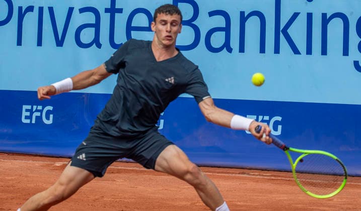 July 18, 2026, Gstaad, Bern, Switzerland: Gstaad Switzerland, 07 18 2026: JUAN MANUEL CERUNDOLO of Argentina is in action during semi-finals of EFG Swiss Open Gstaad ATP, Tennis Herren 250,Tennis Herren 250, which is known as the Swiss Gstaad Open and took place at Roy Emerson Arena in Gstaad, which is located in the famous ski resort of Gstaad and which is located in the Bernese Oberland..RAPHAEL COLLIGNON won 1-7; 7-6; 7-5. Gstaad Switzerland - ZUMAd206 20260718_zip_d206_017 Copyright: xEricxDubostx