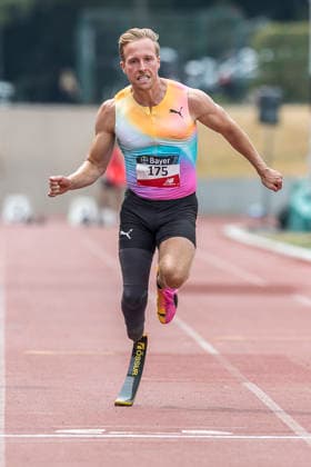 LEVERKUSEN, GERMANY - JULY 18, 2026 : Levi Vloet (NED Niederlande Para Athletiek) competing in the 100m during the Para Heimspiel 7.0 at Fritz Jacobi Sports Complex on July 18, 2026 in Leverkusen, Germany. Northrhine-Westphalia Germany Copyright: xAxelxKohringx