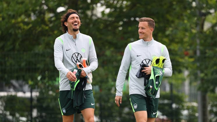 VfL vs Verl, Testspiel Wolfsburg, 18.07.2026, Fußball, Herren, Saison 2026 2027, 2. BL, VfL Wolfsburg vs SC Verl, Testspiel, Fraser Hornby (VfL Wolfsburg), Yannick Gerhardt (VfL Wolfsburg) Niedersachsen Deutschland *** VfL vs. Verl, Friendly Match, Wolfsburg, July 18, 2026, Soccer, Men s, 2026–2027 Season, 2. Bundesliga, VfL Wolfsburg vs. SC Verl, Friendly Match, Fraser Hornby (VfL Wolfsburg), Yannick Gerhardt (VfL Wolfsburg), Lower Saxony, Germany