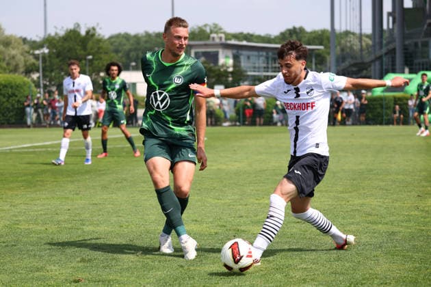 Sport Bilder des Tages VfL vs Verl, Testspiel Wolfsburg, 18.07.2026, Fußball, Herren, Saison 2026 2027, 2. BL, VfL Wolfsburg vs SC Verl, Testspiel, Hauke Wahl (VfL Wolfsburg) Niedersachsen Deutschland *** VfL vs. Verl, Friendly Match in Wolfsburg, July 18, 2026, Soccer, Men s, 2026–2027 Season, 2. Bundesliga, VfL Wolfsburg vs. SC Verl, Friendly Match, Hauke Wahl, VfL Wolfsburg, Lower Saxony, Germany