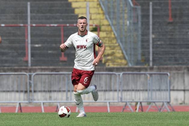 Jeffrey Gouweleeuw 6 (FC Augsburg), FC Augsburg vs. BFV-Schwaben-Auswahl, Fussball, 1. Bundesliga, Testspiel, Saison 2026 27, 18.07.2026 Augsburg Bayern Deutschland *** Jeffrey Gouweleeuw 6 FC Augsburg, FC Augsburg vs. BFV Schwaben Select, Soccer, Bundesliga 1, Friendly Match, 2026–27 Season, July 18, 2026, Augsburg, Bavaria, Germany Copyright: xkolbert-press ChristianxKolbertx