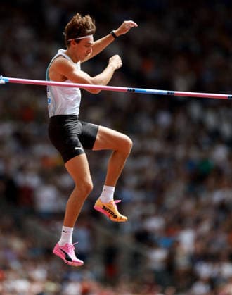 Armand Duplantis of Sweden during the Pole Vault Men. The London Athletics Meet, Wanda Diamond League, London Stadium, London, UK - 18 Jul 2026London London Stadium United Kingdom  Copyright: xJamesxMarsh Shutterstockx 16996766ad