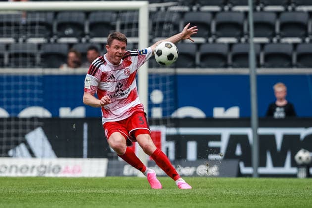 SOCCER - LASK vs Duesseldorf, test match LINZ,AUSTRIA,18.JUL.26 - SOCCER - ADMIRAL Bundesliga, 3. Liga, Linzer ASK vs Fortuna Duesseldorf, test match. Image shows Dominique Heintz (Duesseldorf).  GEPAxpictures xManuelxBinder