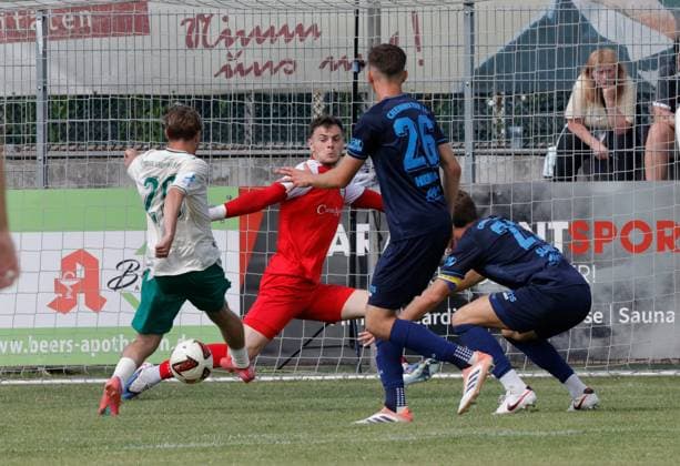 CFC vs Greuther Fürth U23 18.07.2026 Chemnitz, Stadion an der Irkutsker Straße, Fussball, Regionalliga Nordost, , Testspiel , CFC, CFC vs Greuther Fürth U23 Tor für Greuther Fürth Chemnitz Sachsen BRD *** CFC vs. Greuther Fürth U23, July 18, 2026, Chemnitz, Stadion an der Irkutsker Straße, Sports, Soccer, Northeast Regional League, , Friendly Match, CFC, CFC vs. Greuther Fürth U23, Goal for Greuther Fürth, Chemnitz, Saxony, Germany