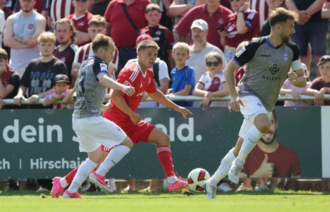 18.07.2026 - Fussball - Saison 2026 2027 - Testspiel Freundschaftsspiel Vorbereitungsspiel: 1. FC Nürnberg Nuernberg FCN ( Club ) - SV Waldhof Mannheim 07 - Sportfoto Zink DaMa - xdaxmax - Arlind Rexhepi (33, SV Waldhof Mannheim 07 SVW07 ) Finn Becker (22, 1. FC Nürnberg FCN ) Lukas Klünter Kluenter (24, SV Waldhof Mannheim 07 SVW07 ) *** July 18, 2026 Soccer Season 2026–2027 Exhibition Match Friendly Match Preseason Match 1. FC Nürnberg (Nürnberg) FCN Club SV Waldhof Mannheim 07 Sports Photo Zink DaMa xdaxmax Arlind Rexhepi 33, SV Waldhof Mannheim 07 SVW07 Finn Becker 22, 1 FC Nuremberg FCN Lukas Klünter Kluenter 24, SV Waldhof Mannheim 07 SVW07