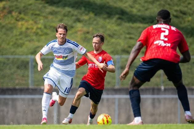 Testspiel Bonner SC - MSV Duisburg ** NUR FÜR REDAKTIONELLE ZWECKE ** EDITORIAL USE ONLY **<p>Fußball Testspiel Bonner SC - MSV Duisburg am 18.07.26 auf der Sportpark Nord in Bonn Christian Viet ( Duisburg ) Duisburg Copyright: JakobxKlos *** Friendly Match: Bonner SC vs. MSV Duisburg ** FOR EDITORIAL USE ONLY ** EDITORIAL USE ONLY ** p Soccer Friendly Match: Bonner SC vs. MSV Duisburg on July 18, 2026, at Sportpark Nord in Bonn. Christian Viet, Duisburg. Copyright JakobxKlos Copyright: JakobxKlos doc86rrichnuslq3gzbob1 ,EDITORIAL USE ONLY