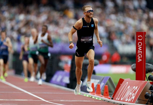 Josh Kerr of Great Britain wins the Mens 1 mile to set a new World record with a time of 3:42.66. The London Athletics Meet, Wanda Diamond League, London Stadium, London, UK - 18 Jul 2026London London Stadium United Kingdom  Copyright: xJamesxMarsh Shutterstockx 16996766bx